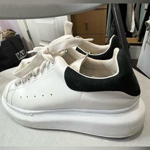 Alexander McQUEEN Womens sneaker, worn very few times.